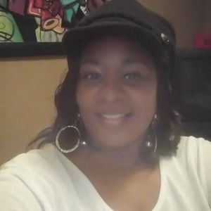 Meet your Posher, Jeanette